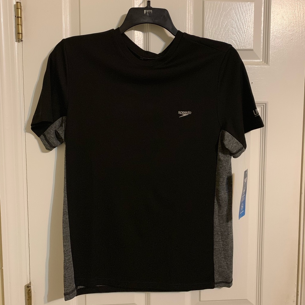 Speedo UV Men’s Shirt size Small
